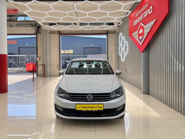 Volkswagen Polo V Рестайлинг с пробегом 2018 года, цена 1 010 000 рублей, 257359 км, седан, Автокод Объявления