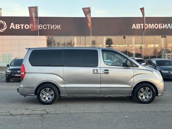 Hyundai Grand Starex I с пробегом 2012 года, цена 1 399 000 рублей, 230429 км, минивэн, Автокод Объявления