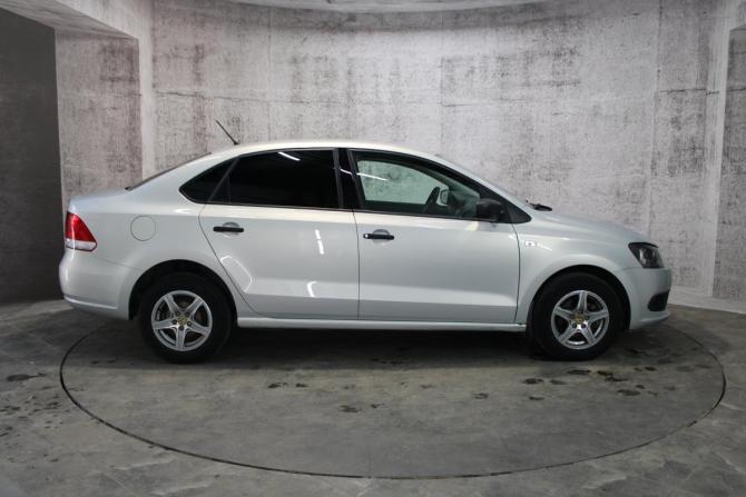 Volkswagen Polo V с пробегом 2014 года, цена 695 000 рублей, 217412 км, седан, Автокод Объявления