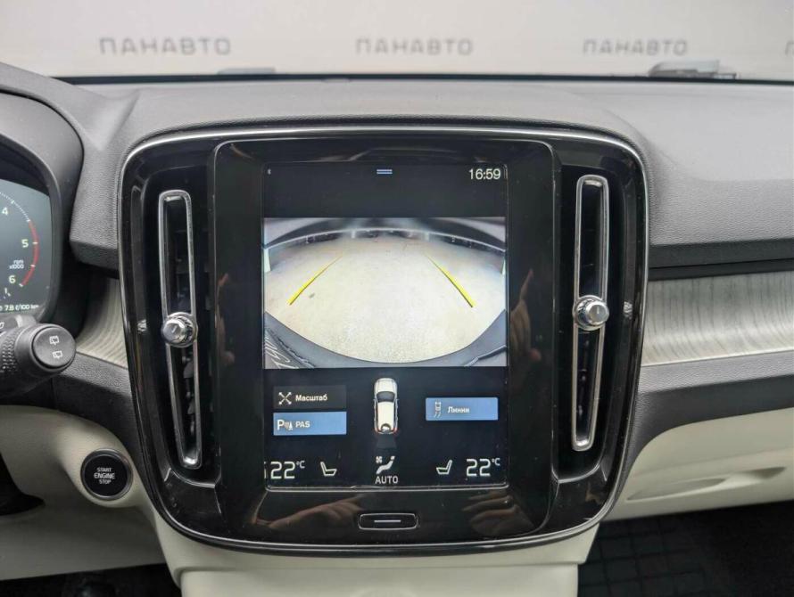 Volvo XC40 I Москва  - изображение 16