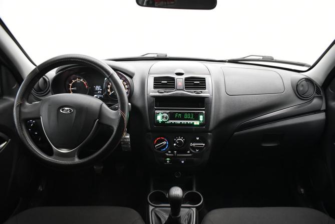 Lada (ВАЗ) Granta I Рестайлинг с пробегом 2022 года, цена 715 000 рублей, 44194 км, седан, Автокод Объявления