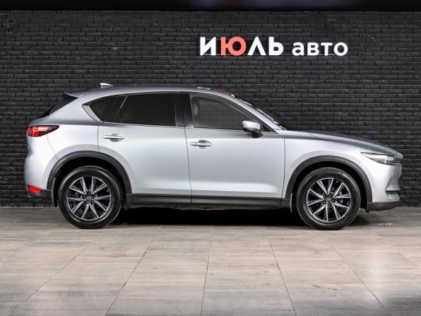 Mazda CX-5 II с пробегом 2018 года, цена 2 370 000 рублей, 236885 км, внедорожник, Автокод Объявления