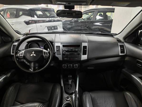 Mitsubishi Outlander II Рестайлинг с пробегом 2010 года, цена 899 000 рублей, 252800 км, внедорожник, Автокод Объявления