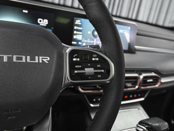 JETOUR X70+ I Рестайлинг с пробегом 2023 года, цена 1 900 000 рублей, 76349 км, внедорожник, Автокод Объявления