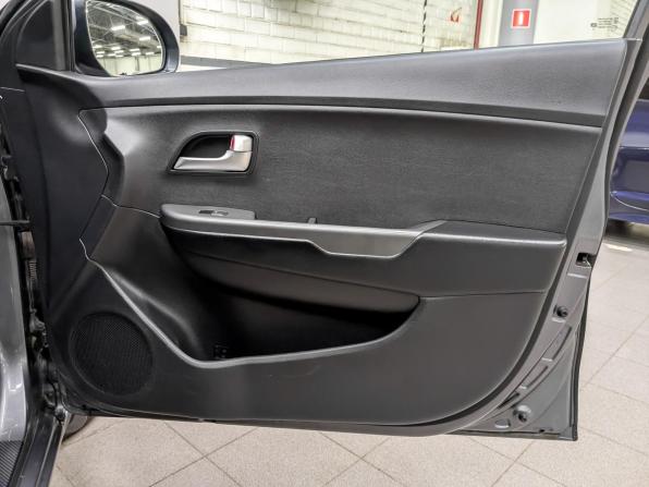 Kia Rio III Рестайлинг с пробегом 2015 года, цена 950 000 рублей, 113903 км, седан, Автокод Объявления