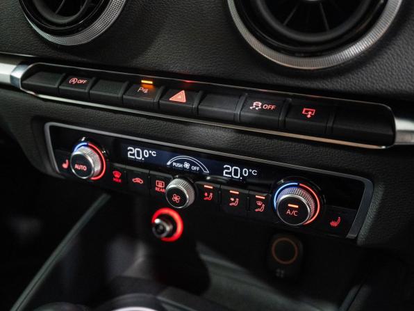 Audi A3 III (8V) с пробегом 2016 года, цена 1 450 000 рублей, 72426 км, хэтчбек, Автокод Объявления