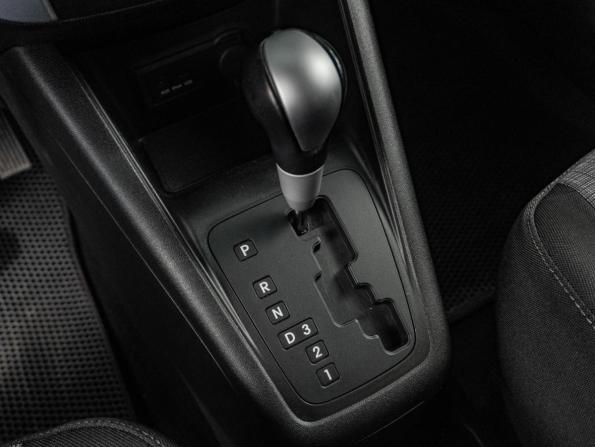 Kia Venga I с пробегом 2011 года, цена 1 049 000 рублей, 79739 км, компактвэн, Автокод Объявления