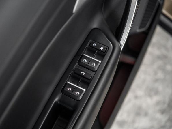 Geely Atlas I с пробегом 2019 года, цена 1 630 500 рублей, 108744 км, внедорожник, Автокод Объявления