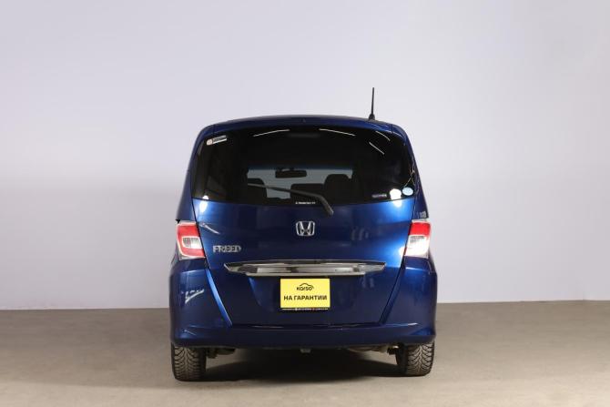 Honda Freed I Рестайлинг 2 с пробегом 2015 года, цена 1 349 000 рублей, 76000 км, компактвэн, Автокод Объявления