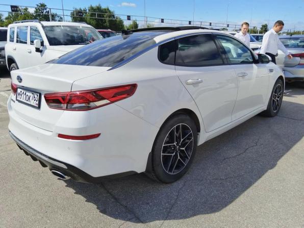 Kia Optima IV Рестайлинг с пробегом 2018 года, цена 2 040 000 рублей, 71631 км, седан, Автокод Объявления