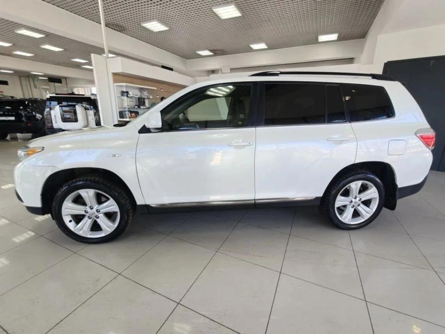 Toyota Highlander II (XU40) Рестайлинг Москва  - изображение 8