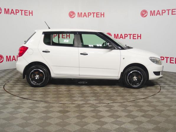 Skoda Fabia II Рестайлинг с пробегом 2013 года, цена 644 000 рублей, 72007 км, хэтчбек, Автокод Объявления