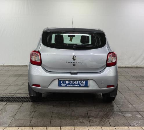Renault Sandero II Рестайлинг с пробегом 2022 года, цена 1 090 000 рублей, 71357 км, хэтчбек, Автокод Объявления