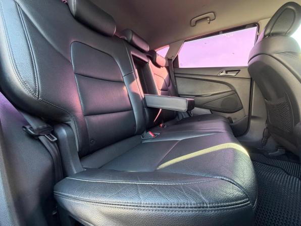 Hyundai Tucson III с пробегом 2017 года, цена 1 500 000 рублей, 278135 км, внедорожник, Автокод Объявления