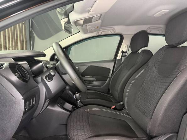 Renault Kaptur I с пробегом 2017 года, цена 1 988 000 рублей, 47130 км, внедорожник, Автокод Объявления