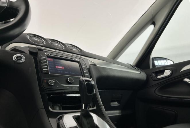 Ford S-MAX I Рестайлинг с пробегом 2012 года, цена 1 040 000 рублей, 137393 км, минивэн, Автокод Объявления