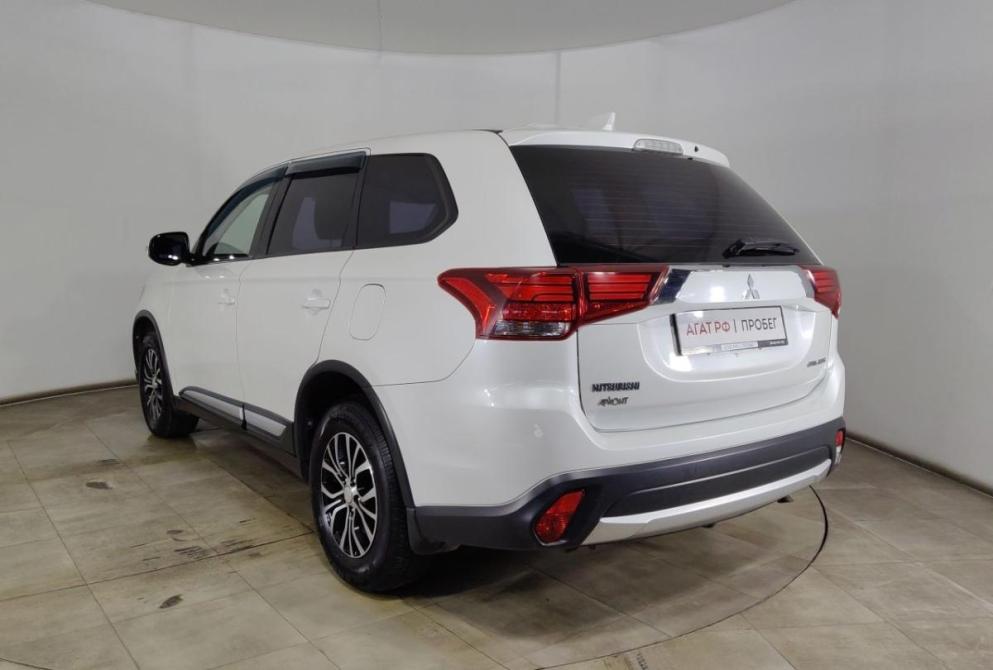 Mitsubishi Outlander III Рестайлинг 2 Волгоград  - изображение 5