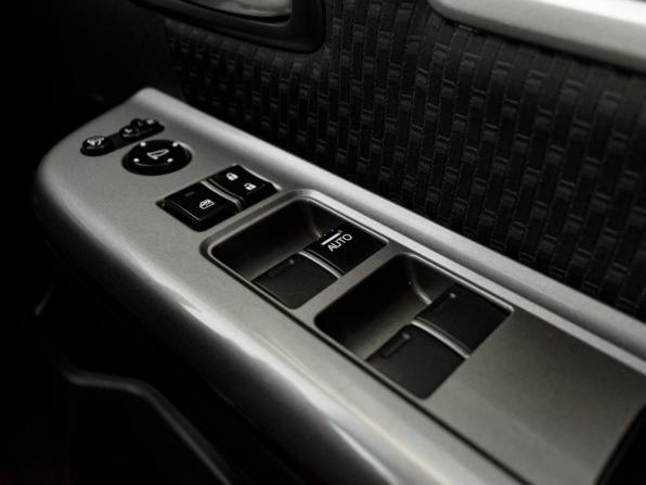 Honda Stepwgn V Рестайлинг с пробегом 2019 года, цена 2 190 000 рублей, 125795 км, минивэн, Автокод Объявления