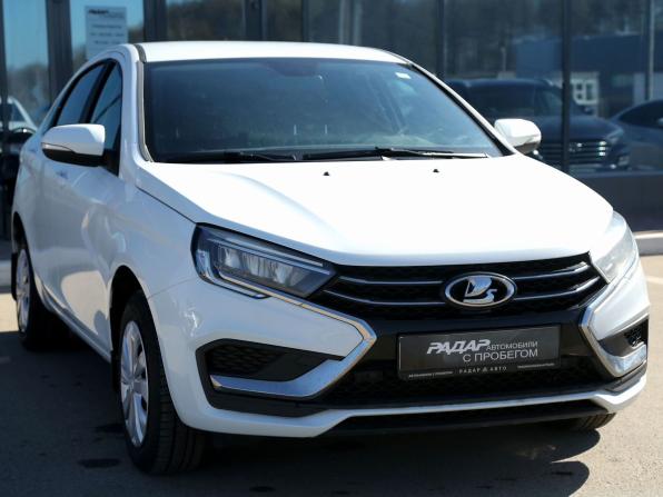 Lada (ВАЗ) Vesta I Рестайлинг (NG) с пробегом 2024 года, цена 1 265 000 рублей, 28600 км, седан, Автокод Объявления