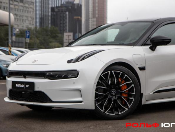 Zeekr 001 I с пробегом 2023 года, цена 5 088 000 рублей, 54018 км, лифтбек, Автокод Объявления