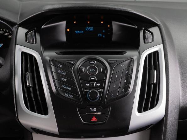 Ford Focus III с пробегом 2013 года, цена 779 000 рублей, 140202 км, хэтчбек, Автокод Объявления