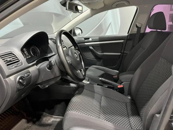 Volkswagen Jetta V с пробегом 2010 года, цена 620 000 рублей, 181652 км, седан, Автокод Объявления