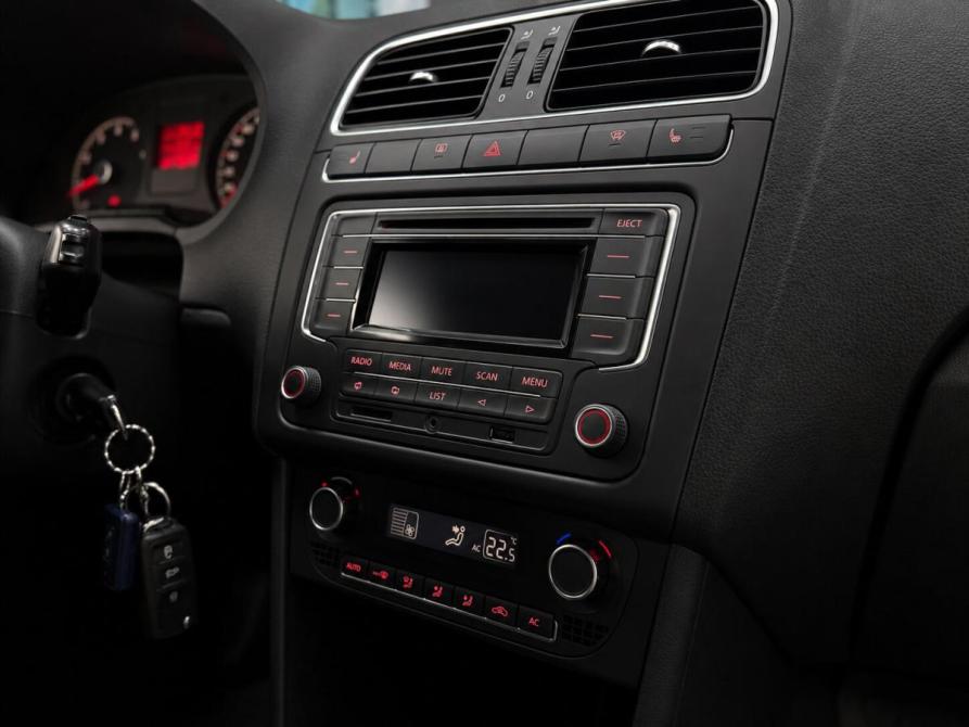 Volkswagen Polo V Казань  - изображение 14