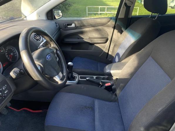 Ford Focus II с пробегом 2007 года, цена 259 000 рублей, 271148 км, хэтчбек, Автокод Объявления