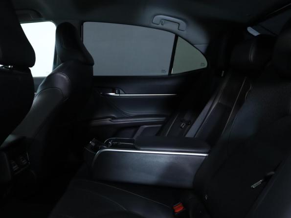 Toyota Camry VIII (XV70) Рестайлинг с пробегом 2021 года, цена 2 730 000 рублей, 78615 км, седан, Автокод Объявления