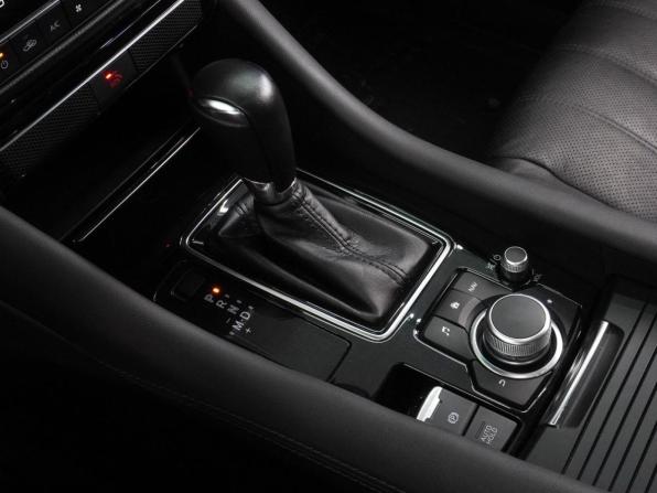 Mazda 6 III (GJ) Рестайлинг 2 с пробегом 2023 года, цена 3 529 000 рублей, 21693 км, седан, Автокод Объявления