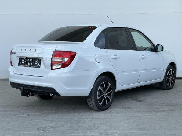 Lada (ВАЗ) Granta I Рестайлинг с пробегом 2023 года, цена 778 000 рублей, 89033 км, седан, Автокод Объявления