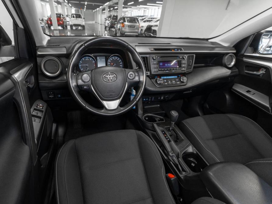 Toyota RAV4 IV (XA40) Рестайлинг Москва  - изображение 7