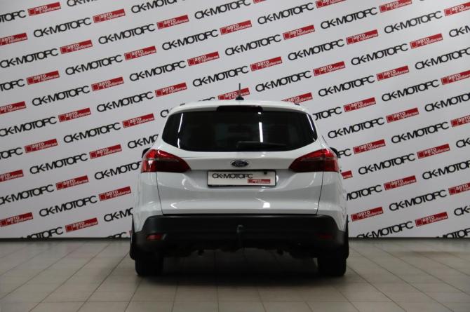 Ford Focus III Рестайлинг с пробегом 2017 года, цена 885 850 рублей, 165614 км, универсал, Автокод Объявления