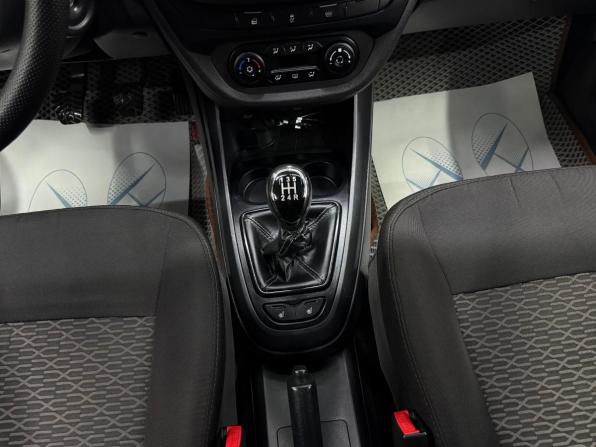 Lada (ВАЗ) Vesta I с пробегом 2019 года, цена 990 000 рублей, 132432 км, универсал, Автокод Объявления
