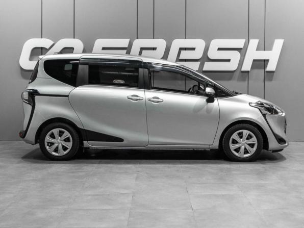 Toyota Sienta II Рестайлинг с пробегом 2019 года, цена 1 440 000 рублей, 94172 км, компактвэн, Автокод Объявления