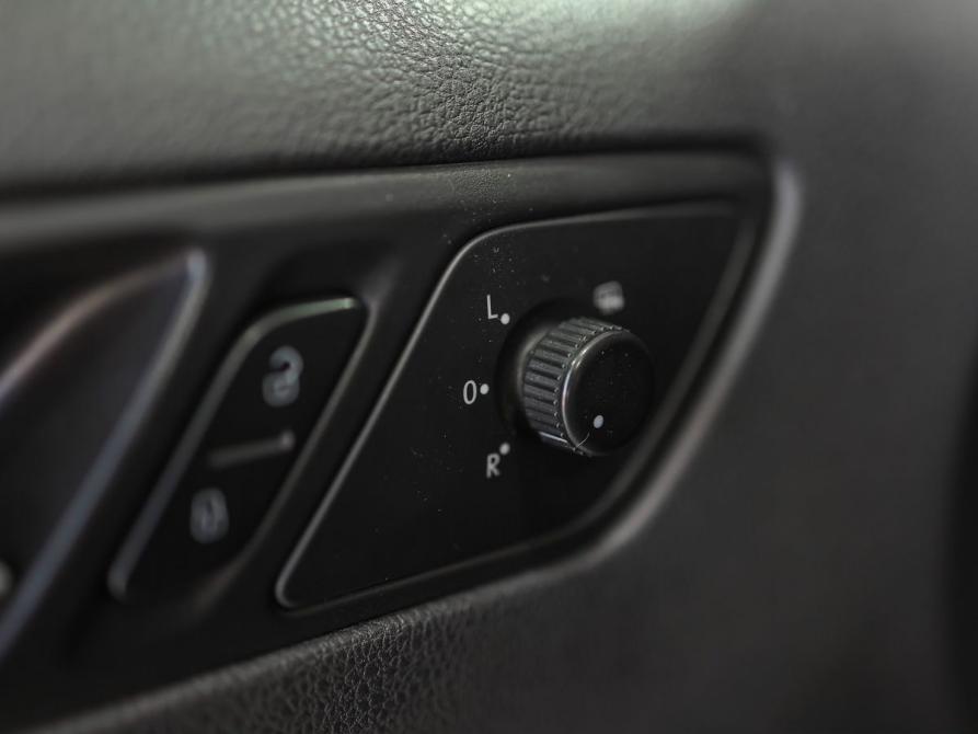 Volkswagen Jetta VI Рестайлинг Ижевск  - изображение 12
