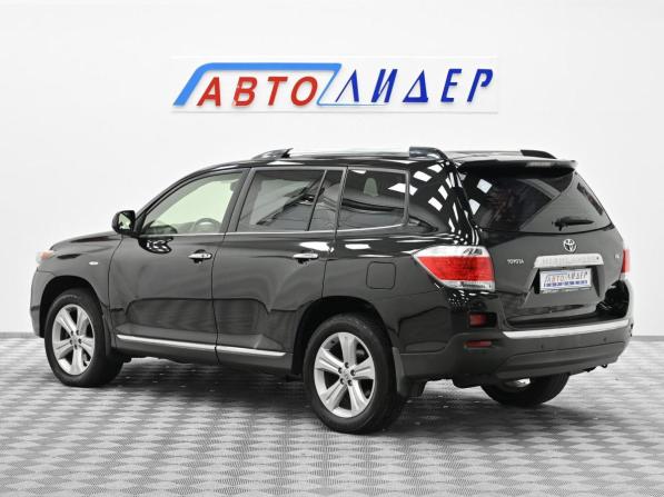 Toyota Highlander II (XU40) Рестайлинг с пробегом 2013 года, цена 1 299 000 рублей, 138358 км, внедорожник, Автокод Объявления