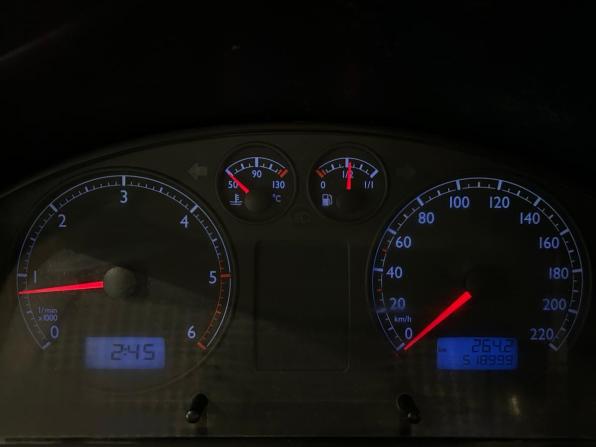 Volkswagen Multivan T5 с пробегом 2004 года, цена 1 149 000 рублей, 518998 км, минивэн, Автокод Объявления