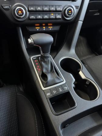 Kia Sportage IV Рестайлинг с пробегом 2021 года, цена 2 690 000 рублей, 85943 км, внедорожник, Автокод Объявления