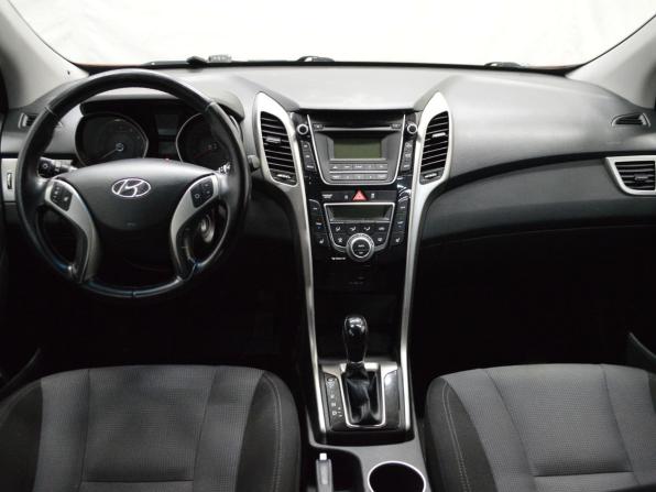 Hyundai i30 II Рестайлинг с пробегом 2015 года, цена 999 000 рублей, 171778 км, хэтчбек, Автокод Объявления