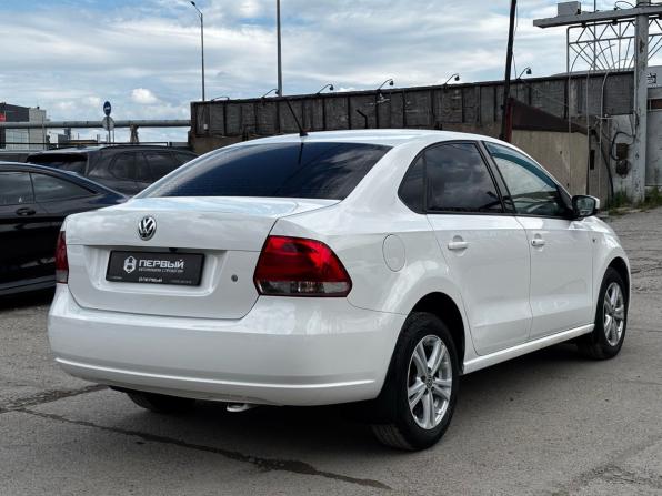 Volkswagen Polo V с пробегом 2013 года, цена 632 000 рублей, 158299 км, седан, Автокод Объявления