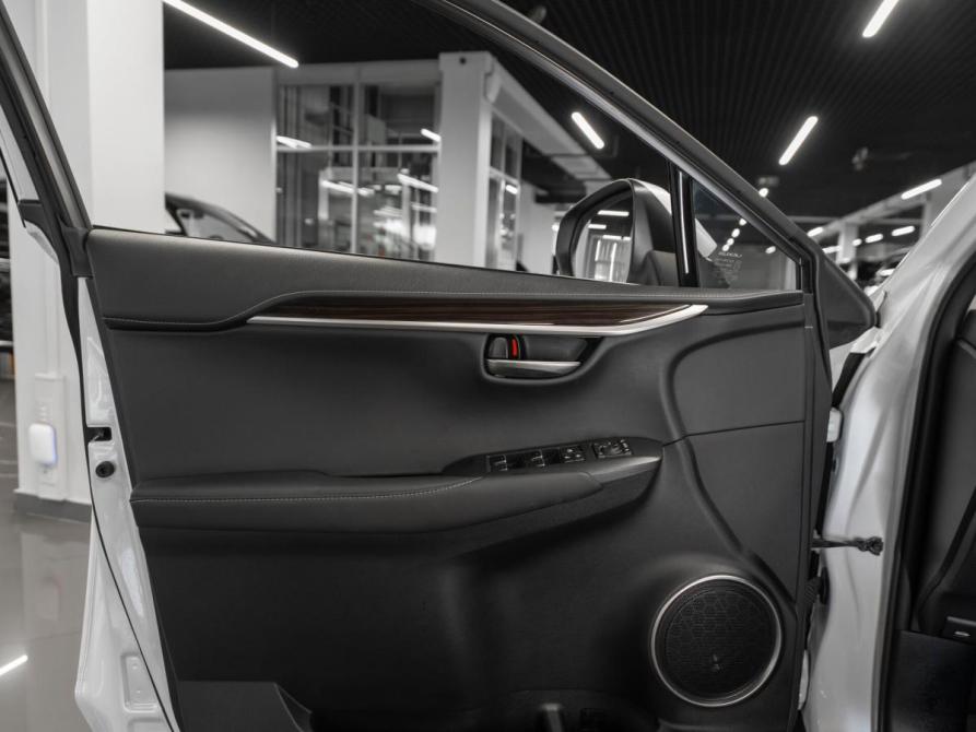 Lexus NX I Рестайлинг Москва  - изображение 17