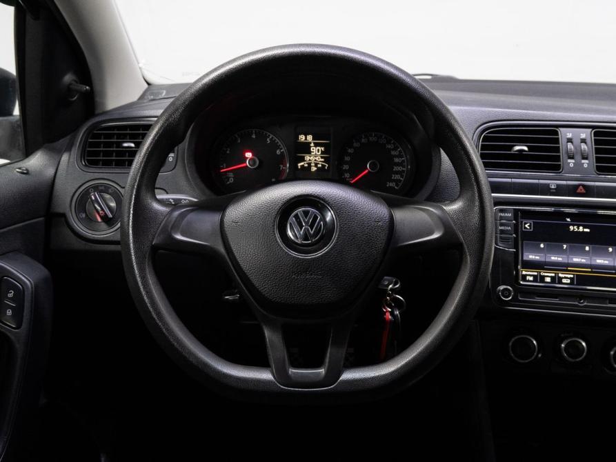Volkswagen Polo V Рестайлинг Тюмень  - изображение 18