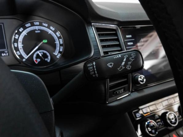 Skoda Kodiaq I с пробегом 2018 года, цена 2 399 000 рублей, 211840 км, внедорожник, Автокод Объявления