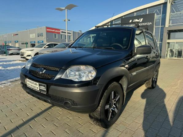 Chevrolet Niva I Рестайлинг с пробегом 2018 года, цена 789 000 рублей, 49000 км, внедорожник, Автокод Объявления