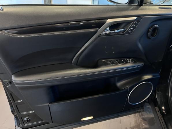 Lexus RX IV с пробегом 2018 года, цена 4 040 000 рублей, 114849 км, внедорожник, Автокод Объявления