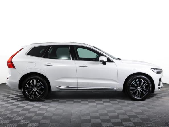 Volvo XC60 II Рестайлинг с пробегом 2022 года, цена 4 258 000 рублей, 40000 км, внедорожник, Автокод Объявления