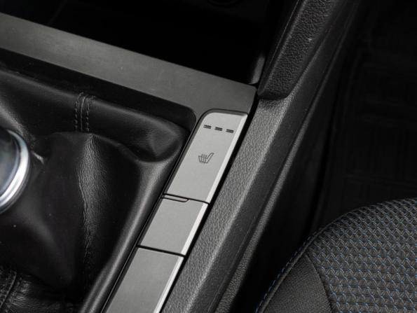 Hyundai Elantra VI (AD) с пробегом 2018 года, цена 1 249 000 рублей, 181290 км, седан, Автокод Объявления