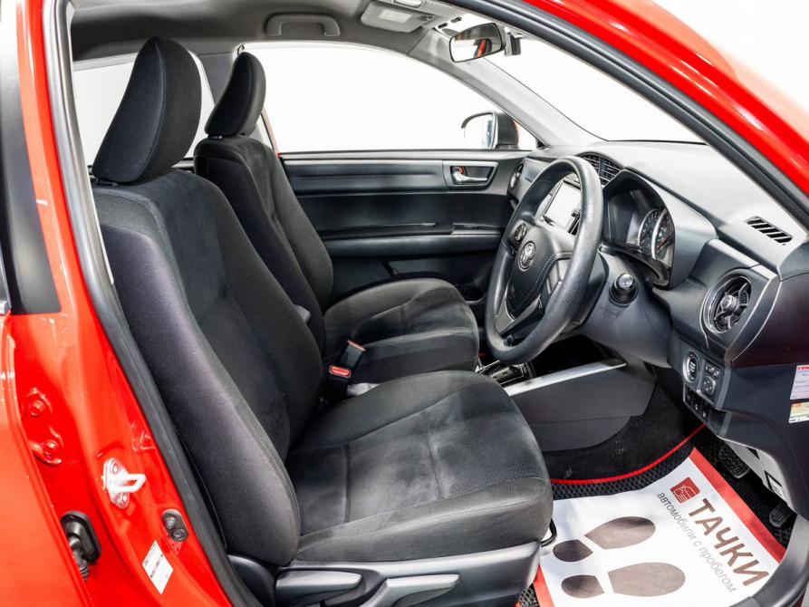 Toyota Corolla XI (E160 E170) Рестайлинг 2 Чита  - изображение 6