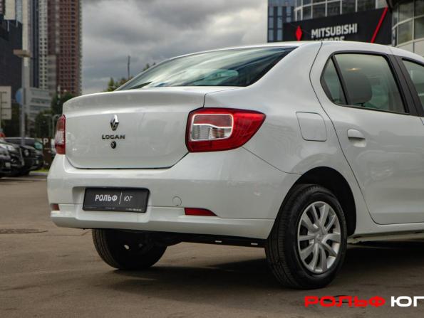 Renault Logan II Рестайлинг с пробегом 2021 года, цена 913 000 рублей, 206086 км, седан, Автокод Объявления